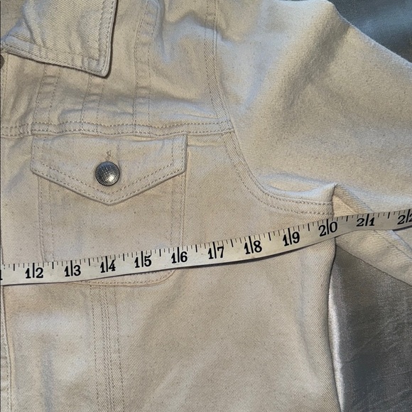 Skyes the Limit Off White Cropped Denim Jacket Stretch Silver Button LRG - Picture 6 of 11